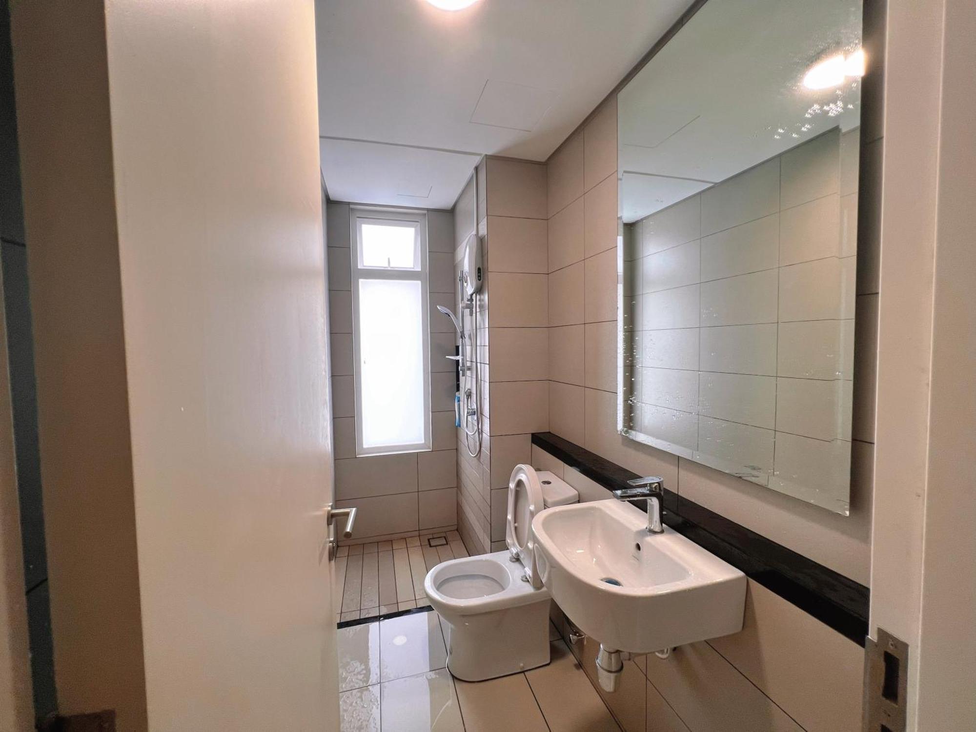 Spacious Verdi Eco-dominium 3br @ Near Klia & Klia 2 With View Cyberjaya